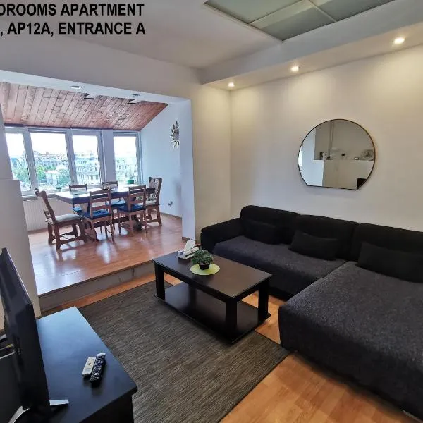 부쿠레슈티에 위치한 호텔 Black and White Apartments
