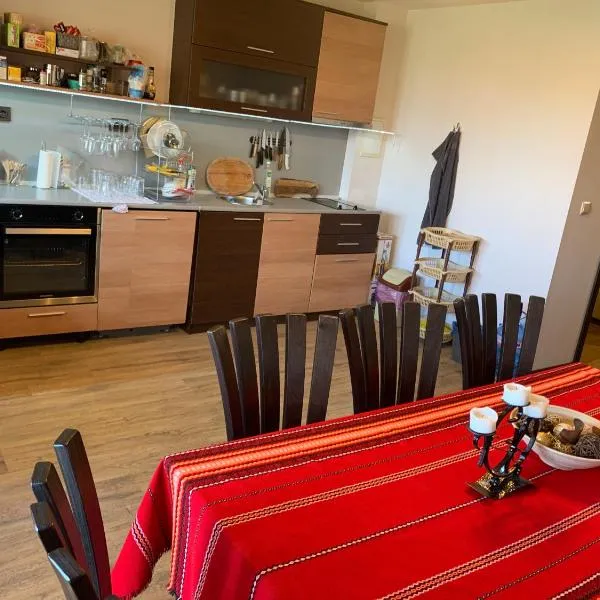 7 apartments in Alexander complex, מלון בבנסקו
