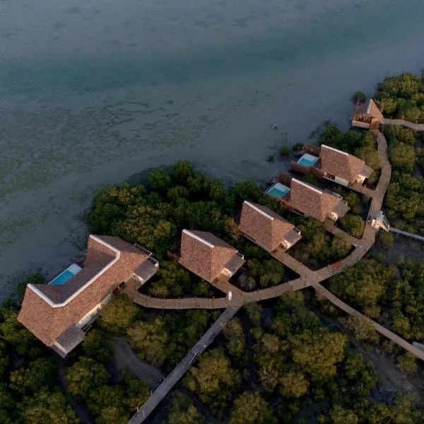 Casa Mikoko Resort, hotel em Umm Al Quwain