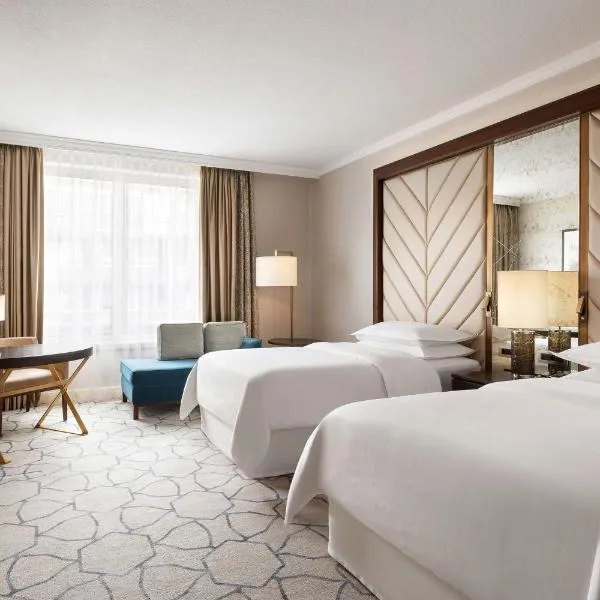 Sheraton Grand Warsaw, hotel in Warsaw