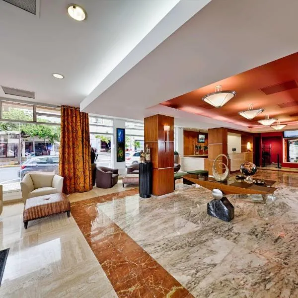 Courtyard by Marriott San Juan Miramar: San Juan şehrinde bir otel