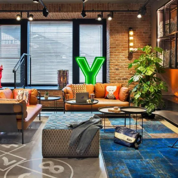 Moxy Warsaw Praga, hotel in Warsaw