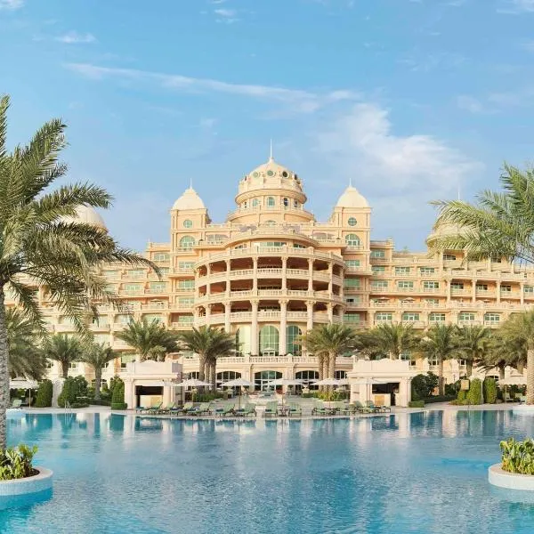 Raffles The Palm – hotel w Dubaju