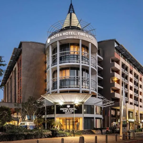 Protea Hotel Fire & Ice! by Marriott Durban Umhlanga Ridge, hotel v destinaci Durban