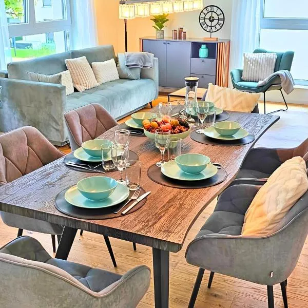 RelaxRefugium LUXUS - Küche, Arbeitsplätze, Stellplatz & Komfort für bis 6 Gäste, hôtel à Königs Wusterhausen