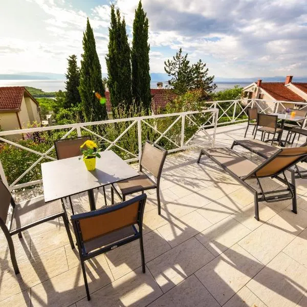 Apartmani Alice, hôtel à Njivice