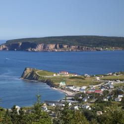 Gaspé Peninsula 20 בקתות